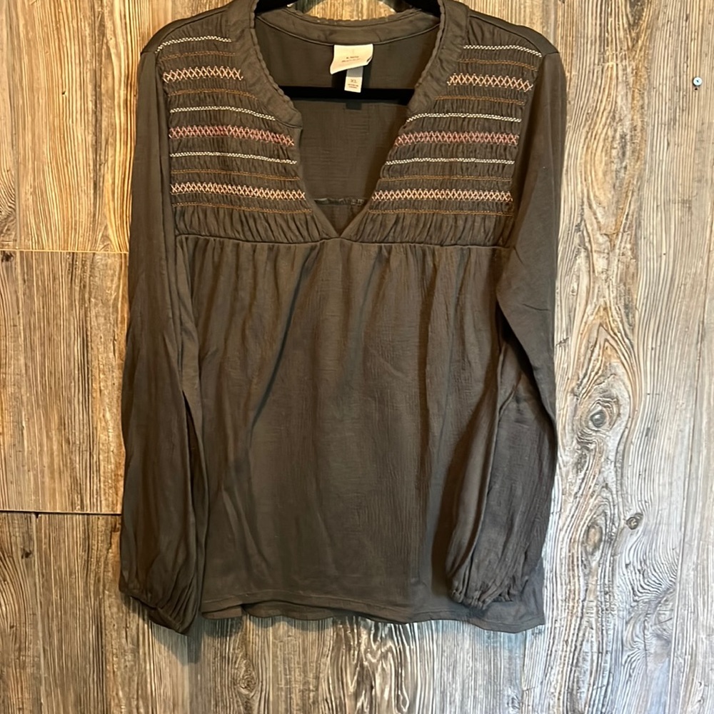 Knox Rose. Boho Peasant long sleeve blouse